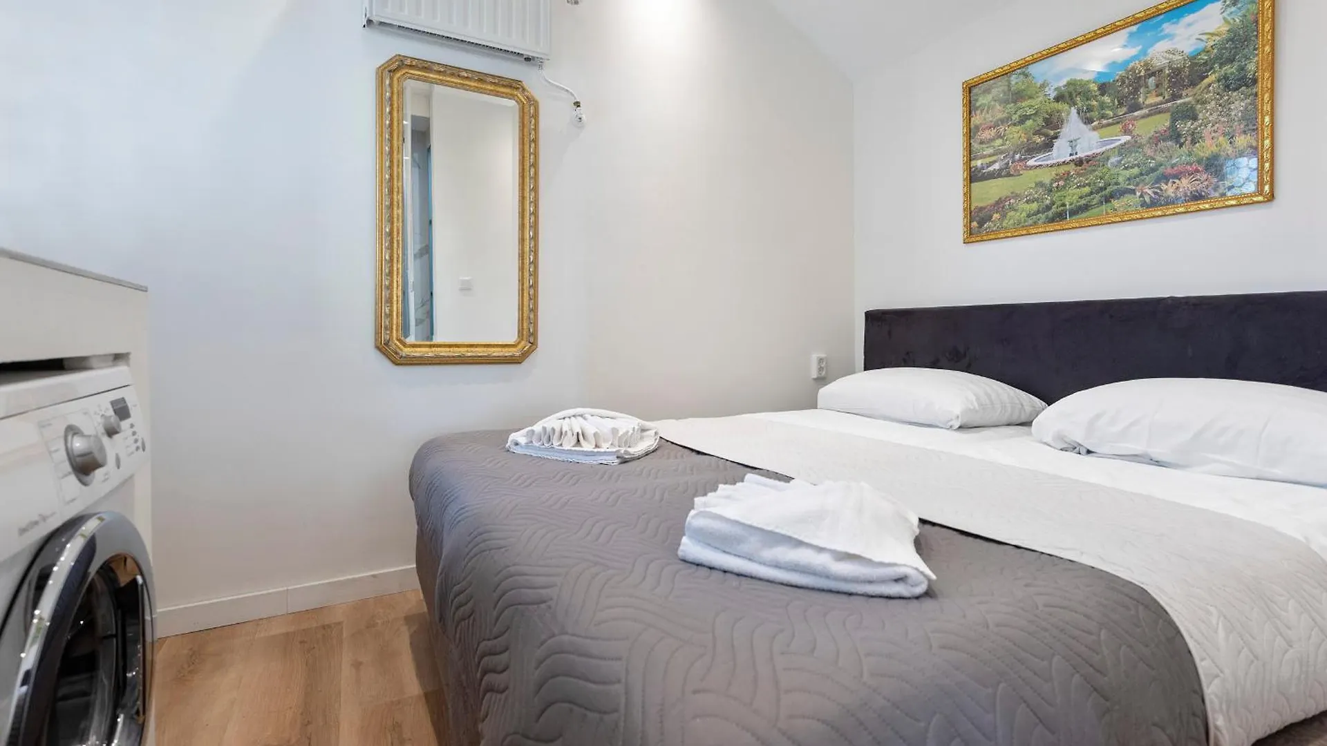 Rosita Coastal Escape Apartment Zandvoort